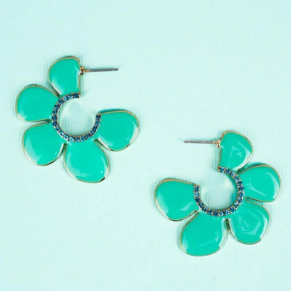 Teal Enamel Flower Shaped Charming Hoop Earrings NWT‎